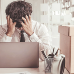 दोन कोटी नोकऱ्या जाणार मध्यमवर्गीयांचे कंबरडे मोडणार