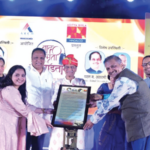 ज्येष्ठ ध्वनिमुद्रक अविनाश ओक यांचा सन्मान