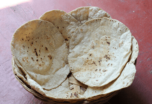 खरपूस भाकरी बनवण्यासाठी हे करून पहा