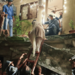 दिव्यात दुमजली चाळीची गॅलरी कोसळली; 30 जणांची सुखरूप सुटका, जुन्या बांधकामांमुळे हजारो रहिवाशांच्या सुरक्षेचा प्रश्न ऐरणीवर