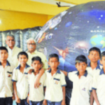 चिमुरड्यांनी अनुभवली अंतराळ सफर; कर्वेनगर येथे ‘स्कायरीच वारांगण से उदघाटन