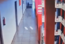 Sorry… sorry… 4 मिनिटात 52 वेळा शिक्षकांची माफी मागितली अन् 3 मजल्यावरून उडी मारली…