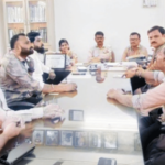 सहावीतील विद्यार्थिनीला केली होती बेदम मारहाण; शिवसेनेच्या दणक्यानंतर मारकुट्या शिक्षिकेने मागितली लेखी माफी