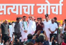 Satyacha Morcha Live Update – उद्धव ठाकरे व राज ठाकरे मोर्चास्थळी पोहोचले