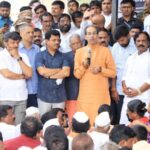 जोपर्यंत कर्जमुक्ती नाही तोपर्यंत सरकारला मत नाही, गावागावात बोर्ड लावा; शेतकऱ्यांना आवाहन करत उद्धव ठाकरे यांनी महायुतीला धरले धारेवर