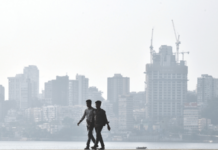 दृश्यमानता घटली, मुंबईची हवा चिंता वाढवणारी!