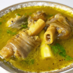 यंदा हिवाळ्यात गरमागरम पाया सूपचा आस्वाद घ्या