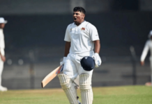 IPL 2026 – लिलावापूर्वी सरफराज खानने दावेदारी केली सिद्ध; गोलंदाजांना काढलं चोपून, मोठी बोली लागणार?