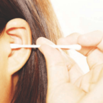 कानात मळ झाला आहे, हे करून पहा Simple Tips to Soften Earwax Naturally What to Do and What to Avoid