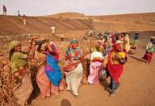 महात्मा गांधींचे नाव असलेली ’मनरेगा’ रद्द, आता विकसित ’भारत जी राम जी’ योजना; चालू अधिवेशनातच विधेयक सादर होणार