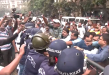 SIR मुळे वाढला कामाचा ताण, बीएलओंनी व्यक्त केला संताप; निवडणूक आयोगाच्या कार्यालयाबाहेर निदर्शने