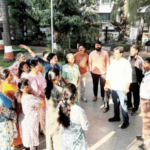 दादरच्या उद्यानांमधील गैरसोयी दूर करा! शिवसेनेने पालिका अधिकाऱयांसोबत केली पाहणी