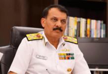 हिंदुस्थानकडे वाकड्या नजरेने बघणाऱ्यास सडेतोड उत्तर देऊ नौदलप्रमुख अॅडमिरल दिनेश त्रिपाठी यांचा इशारा