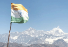 बॅग पॅकर्स : पर्वतरांगांत दडलेला ट्रेक – गुलाबी कंठ