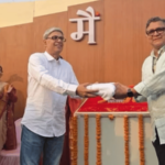 अबब! पाटणाच्या पुस्तक मेळाव्यात 15 कोटींचे पुस्तक, पुस्तकाच्या फक्त तीन प्रती प्रकाशित