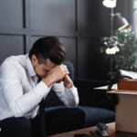 11 महिन्यांत 11.7 लाख कर्मचाऱ्यांना कामावरून काढले, 2025 वर्ष टेक कर्मचाऱ्यांसाठी राहिले आव्हानात्मक