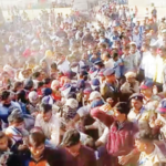 चॉकलेट नको, नोकऱ्या द्या! बेरोजगारांच्या संतापाचा उद्रेक, ढिम्म सरकारसमोर लोटांगण!