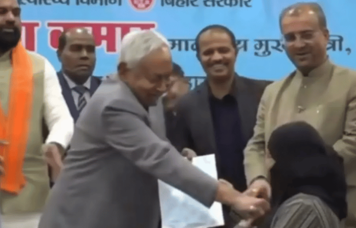 nitish kumar hijab controversy