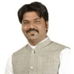 पोलीस संरक्षण असतानाही विकास गोगावले फरार कसे? शिरगावचे सरपंच सोमनाथ ओझर्डे यांचा सवाल