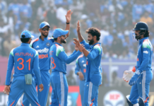 तिसऱ्या सामन्यात टीम इंडियाने दक्षिण आफ्रिकेला लोळवलं, मालिका देखील जिंकली