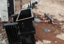 चोरट्यांनी हद्द केली, चालू ट्रान्सफॉर्मरमधून ऑईल; तांब्याची कॉईल चोरली