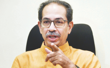 विदर्भ कदापि वेगळा होऊ शकत नाही, कुणाची हिंमत आहे! उद्धव ठाकरे यांनी नागपुरात ठणकावले