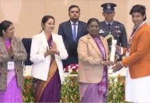 क्रिकेटपटू वैभव सूर्यवंशीचा राष्ट्रीय बाल पुरस्कार प्रदान, राष्ट्रपती द्रौपदी मुर्मू यांच्या हस्ते सन्मान