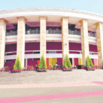 आचारसंहितेआधी लयलूट! 75 हजार कोटींच्या पुरवणी मागण्या; निवडणुकांवर डोळा… महापालिकांना 2 हजार 200 कोटी, लाडक्या बहिणींसाठी 6 हजार 103 कोटी