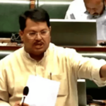 सोयाबीन खरेदीचे केंद्र सुरू करण्यासाठी मंत्र्यांचे ओएसडी तीन लाख घेत आहेत, वडेट्टीवार यांचा खळबळजनक आरोप