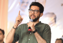 भाजपचं सरकार आलं तर मुंबईचं नाव बदलून अदानीस्तान करतील, आदित्य ठाकरेंचा मतदारांना सावधगिरीचा इशारा