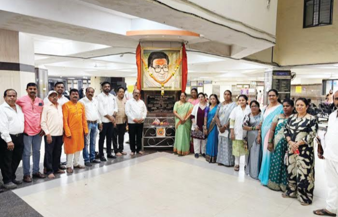 Balasaheb Thackeray (6)