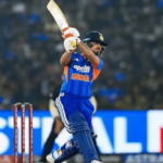 IND vs NZ 5th T20 – वर्ल्ड कपपूर्वी इशान किशनची बॅट तळपली, गोलंदाजांचा समाचार घेत ठोकलं कारकिर्दीतल पहिलं शतक