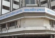 भाजपच्या आयात उमेदवारांसमोर निष्ठावंतांच्या बंडखोरीचे आव्हान, जळगावात जुन्या कार्यकर्त्यांनी अधिकृत उमेदवारांविरुद्ध ठोकला शड्डू