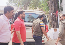 मुंबई उच्च न्यायालयाचा तडाखा, वडिलांच्या मंत्रीपदावर शेकताच विकास गोगावले पोलिसांना शरण; राड्याच्या दीड महिन्यानंतर सरेंडर