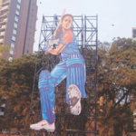 शिवाजी पार्कात बेकायदा होर्डिंग, पहिला फौजदारी गुन्हा दाखल