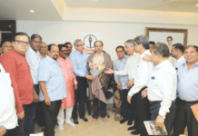 akhil maharashtra logistics association meets uddhav thackeray for skill development scheme