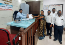 जिल्हापरिषदेच्या ५६ गटांसाठी २२६ अर्ज, ११२ पंचायत समिती गणांसाठी ४४४ अर्ज