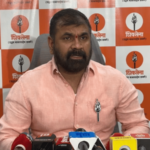 ज्या पक्षात गेले त्यांच्या स्क्रिप्ट बोलाव्या लागतात, हे दुर्दैवी! संतोष धुरींच्या आरोपांना सचिन अहिर यांचे सणसणीत उत्तर