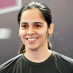 हिंदुस्थानच्या बॅडमिंटनचे ‘सायना पर्व’ निवृत्त, गुडघ्याच्या दुखापतीमुळे रॅकेट ठेवण्याचा निर्णय