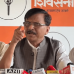 शिवतीर्थावर शिवसेना-मनसेची सभा होऊ नये यासाठी सत्तेच्या गुळाला चिकटून बसलेल्या महायुतीच्या मुंगळ्यांचा रडीचा डाव सुरू! – संजय राऊत