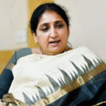 सुनेत्रा पवार उद्या उपमुख्यमंत्रिपदाची घेणार शपथ? पवार कुटुंब मुंबईकडे रवाना, वाचा सविस्तर