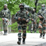 Jammu Kashmir – किश्तवाडमध्ये सुरक्षा दल आणि दहशतवाद्यांमध्ये चकमक, जैश कमांडरसह तीन दहशतवाद्यांना कंठस्नान