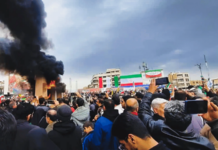 परिस्थिती गंभीर तातडीने इराण सोडा! हिंदुस्थानी दूतावासाचा नागरिकांना इशारा