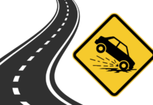 जीवघेणी वळणे, अरुंद मार्ग, चौपदरीकरण लटकले; मनोर-पालघर रस्ता बनला डेंजरझोन, रोज जीव मुठीत धरून प्रवास