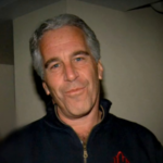 जेफ्री एपस्टीनची आत्महत्या नव्हे, हत्या झाली! पोस्टमॉर्टमवेळी निरीक्षक असलेल्या फॉरेन्सिक तज्ञाचा दावा