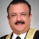 pakistan high court judge tariq mahmood jahangiri removed fake law degree saamana news update
