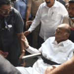 Sharad Pawar शरद पवार यांची तब्येत बिघडली, तातडीने पुण्यात आणले