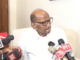 अटींमध्ये सुधारणा करत शेतकऱ्यांना कर्जमाफी कशी मिळेल, याकडे लक्ष द्यावे; शरद पवार यांचा सल्ला