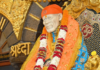 शिर्डीच्या साईचरणी भाविकांचे भरभरून दान