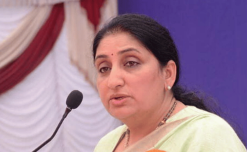 अजित पवार यांच्या विमान अपघाताची CBI चौकशी करा, सुनेत्रा पवार यांनी मुख्यमंत्री फडणवीस यांना दिलं पत्र